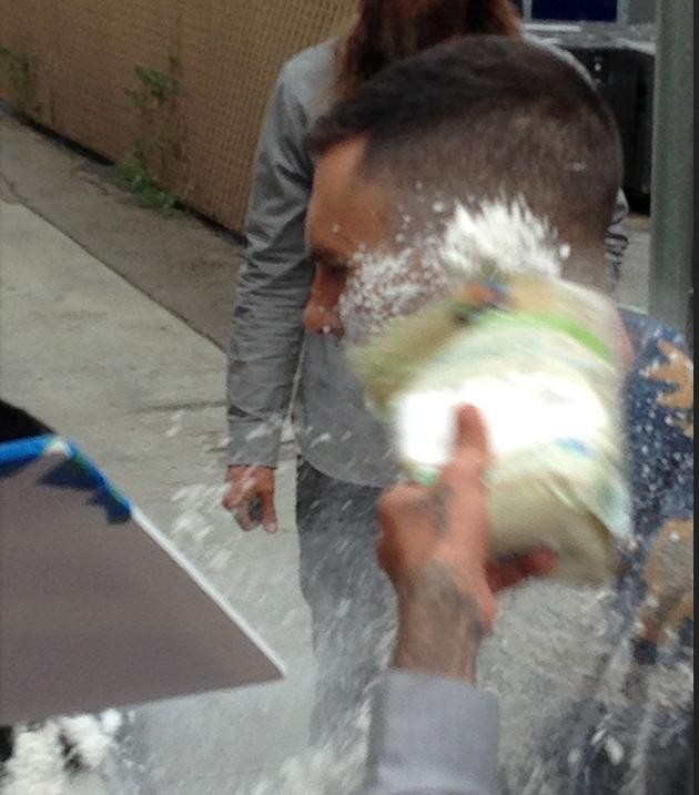 Sól może być zamienikiem do gazu łzawiącego jesli ktoś się naprzykrza....